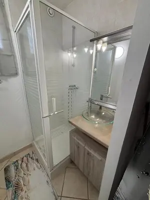 Salle de bains dans l'établissement Bonheur