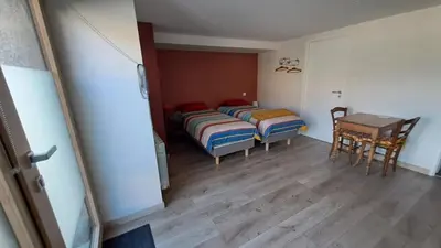 Un ou plusieurs lits dans un hébergement de l'établissement Studio neuf 25m2 - 2 personnes