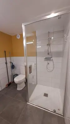 Salle de bains dans l'établissement Studio neuf 25m2 - 2 personnes