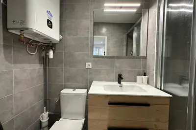 Plan de l'établissement Studio NEUF proche METRO