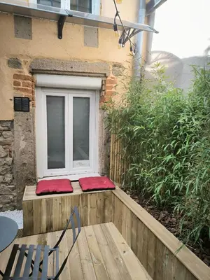 Balcon ou terrasse dans l'établissement Love Room, studio Woody Spa , Balnéo