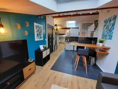 Cuisine ou kitchenette dans l'établissement Grand appartement proche métro avec place de parking