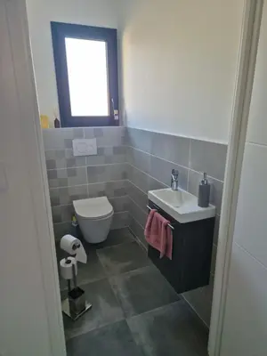 Salle de bains dans l'établissement Appartement 1 chambre et terrasse