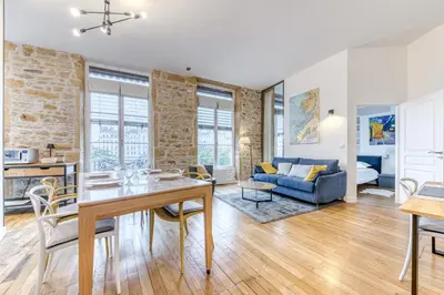 Coin salon dans l'établissement Elegant 2-room apartment in the heart of Lyon - Nomad by Welkeys