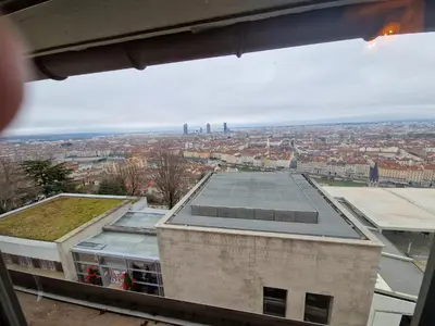 Vue générale sur Lyon ou vue de la ville depuis l'appartement