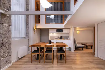 Cuisine ou kitchenette dans l'établissement Appartement vue sur la Saône