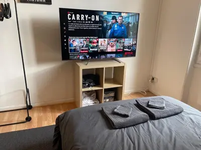 Un ou plusieurs lits dans un hébergement de l'établissement Studio Hôtel Villeurbanne Charpenne 3