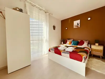 Un ou plusieurs lits dans un hébergement de l'établissement Chambre Privée chez Yérima