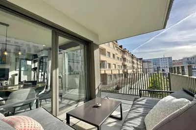 Balcon ou terrasse dans l'établissement Superbe Appartement climatisé