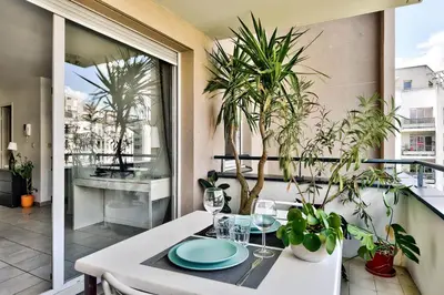 Balcon ou terrasse dans l'établissement O métro Jean jaures