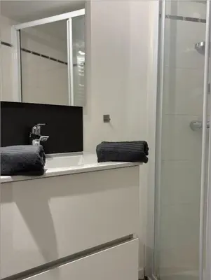 Salle de bains dans l'établissement Le Cosy Terreaux