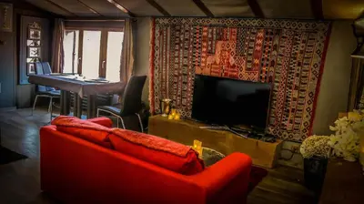 Télévision ou salle de divertissement dans l'établissement Lyon Campagne