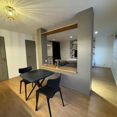 2 Twenty Fort Studio with pool Lyon