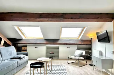Télévision ou salle de divertissement dans l'établissement Esprit LOFT