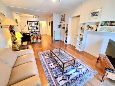 Coin salon dans l'établissement Clos des Jardiniers 2