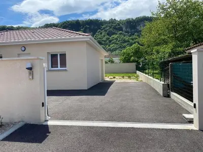 Vue générale sur la montagne ou vue sur la montagne depuis l'appartement