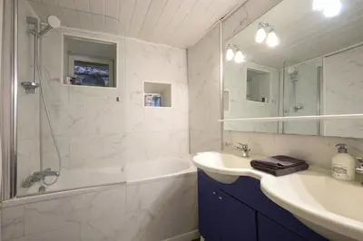 Salle de bains dans l'établissement La Casa