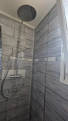 Salle de bains dans l'établissement Chambre double chez l'habitant Oullins