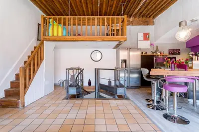 Cuisine ou kitchenette dans l'établissement Le Duplex de Fourvière