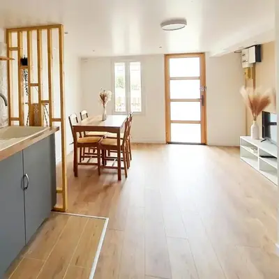 T2 Neuf indépendant-8min de Lyon - Parking privé -Terrasse