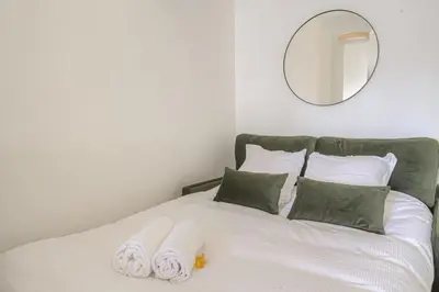 Un ou plusieurs lits dans un hébergement de l'établissement Cocon chaleureux, 4 pers, Lyon 6ème