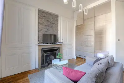 Coin salon dans l'établissement Joli studio fonctionnel, 2 personnes, Charpennes
