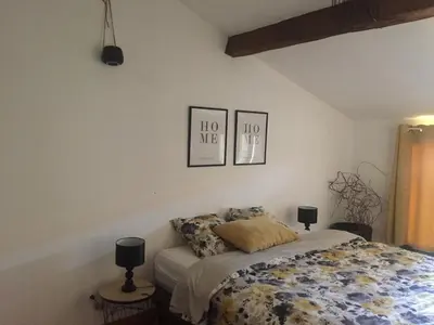 Un ou plusieurs lits dans un hébergement de l'établissement LES GITES CHEROIS sweet home maison 8 personnes