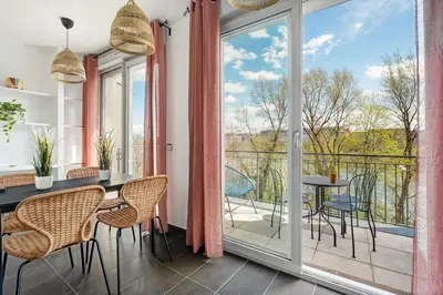 Balcon ou terrasse dans l'établissement Superbe T3 avec vue imprenable sur le Rhône