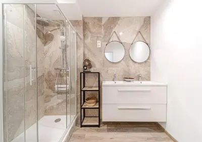 Salle de bains dans l'établissement Rooftop d'exception, vue Rhône, 6 personnes, Caluire