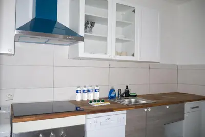 Cuisine ou kitchenette dans l'établissement Vue sur la saone