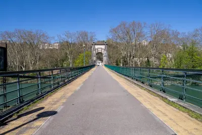 Plan de l'établissement Vue sur la saone