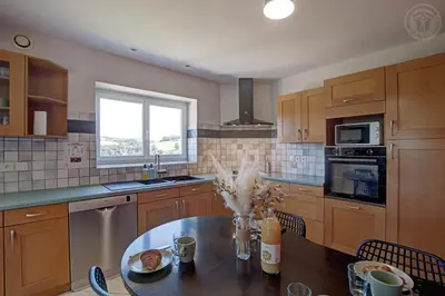 Cuisine ou kitchenette dans l'établissement Gite de charme au cœur des Monts du Lyonnais