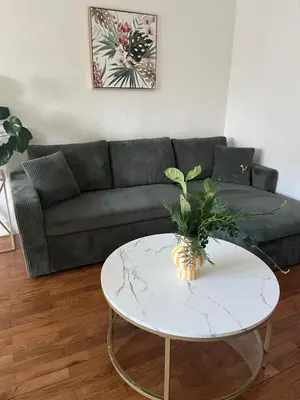 Coin salon dans l'établissement New & Cozy