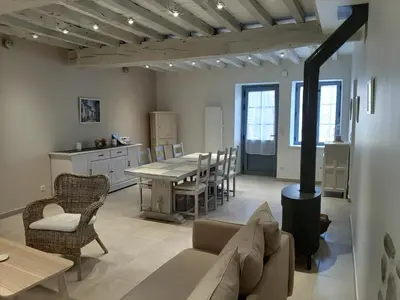Coin salon dans l'établissement Gites le clos de Pérouges