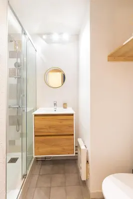 Plan de l'établissement Royal Suite Lyon 7