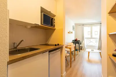 Plan de l'établissement Royal Suite Lyon 7