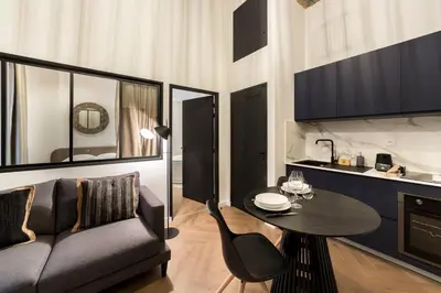 Cuisine ou kitchenette dans l'établissement Cosy Opéra - Studio avec Balnéo et clim à Lyon