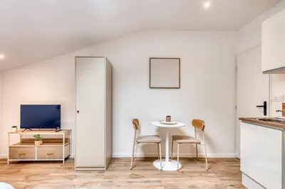 Cuisine ou kitchenette dans l'établissement La Suite Sable - Cosy studio - Proche Métro B