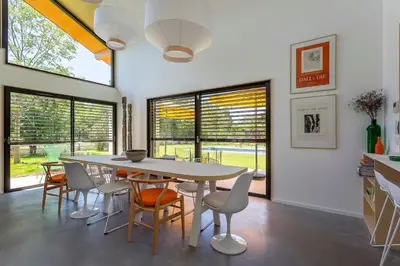 Plan de l'établissement Villa prestige piscine climatisation standing Lyon Ouest
