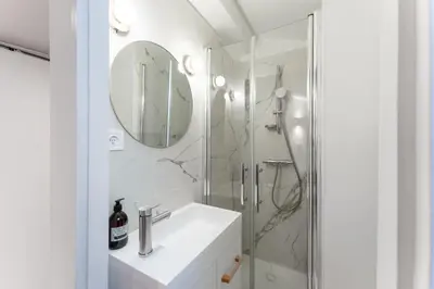 Salle de bains dans l'établissement Cactus - Au cœur de Lyon
