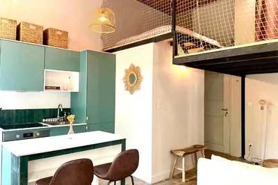 Cuisine ou kitchenette dans l'établissement Le Canut - Croix-Rousse - proche métro C