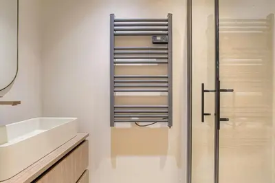 Salle de bains dans l'établissement Studio avec terrasse aux portes de Lyon, Ecully