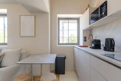 Cuisine ou kitchenette dans l'établissement Havre de paix à proximité de Lyon