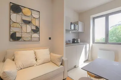 Coin salon dans l'établissement Appartement cosy et lumineux, Ecully