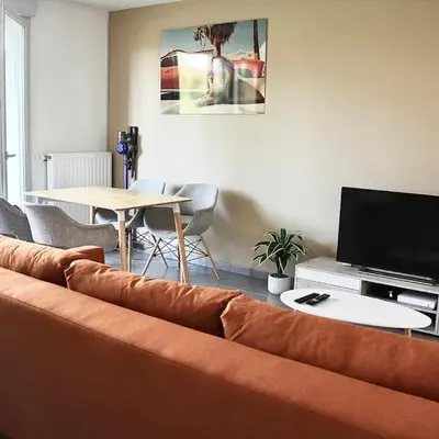 Appartement proche grands axes - parking privé