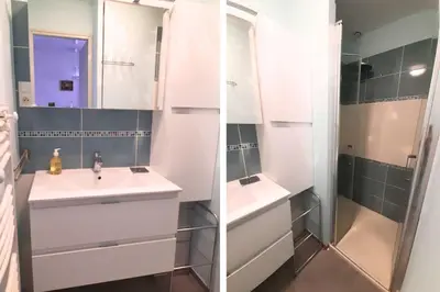 Salle de bains dans l'établissement La Bourguijolaise