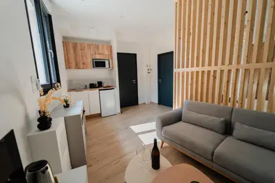 Cuisine ou kitchenette dans l'établissement Vina Rhona - Loft de charme entre Rhône et Vignes