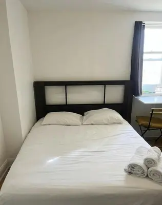 Un ou plusieurs lits dans un hébergement de l'établissement Nice studio 2 people - Near TerreauxSathonay