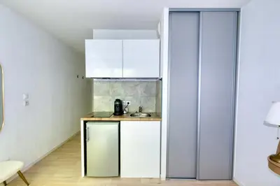 Cuisine ou kitchenette dans l'établissement Le Nid Douillet - Caluire - Proximité Lyon