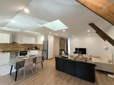 Cuisine ou kitchenette dans l'établissement Le latiniçois